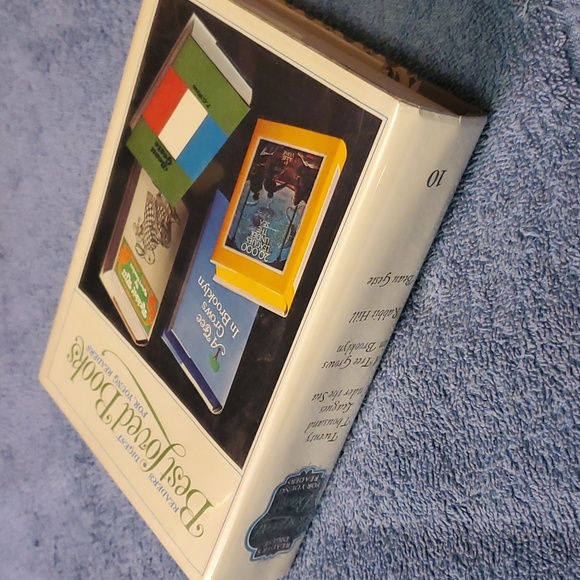 Best loved books for young readers - Picture 3 of 7